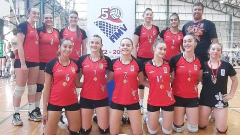 VOLEY: SILVA FUE CAMPEONA EN MAR DEL PLATA