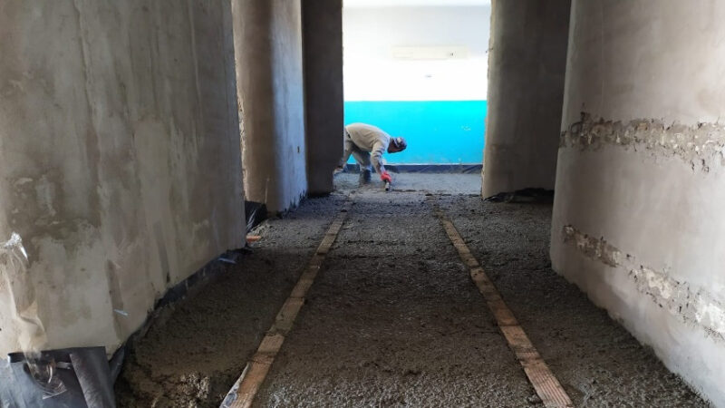 COMENZÓ EL LLENADO DEL CONTRAPISO DE PEDIATRÍA