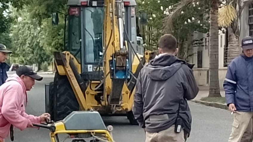 Otra cuadra intervenida con bacheo