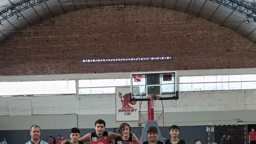 Cuadrangular de básquet en Lobería