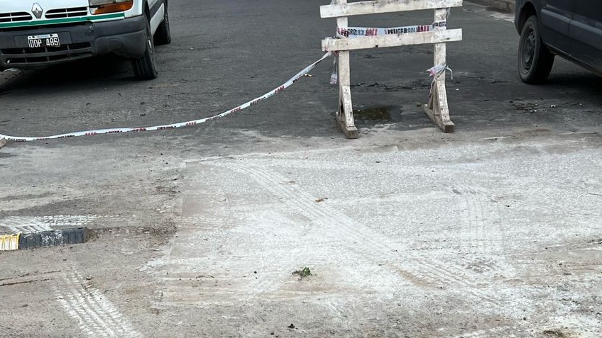 Daños en el hormigón fresco de la intersección de calles 22 y 25