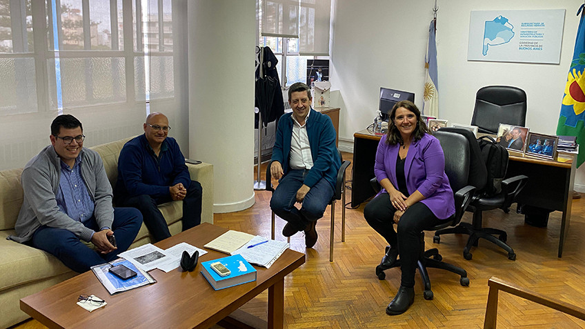 El intendente habló importantes temas con el ministro de infraestructura de la Pcia