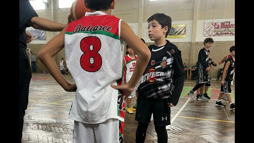 Balcarce recibió a Unión y Progreso en Básquet