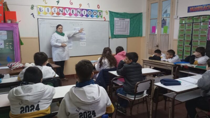 Charlas sobre los cambios en la adolescencia