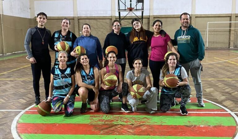 DEBUTA LA PRIMERA DEL BÁSQUET FEMENINO
