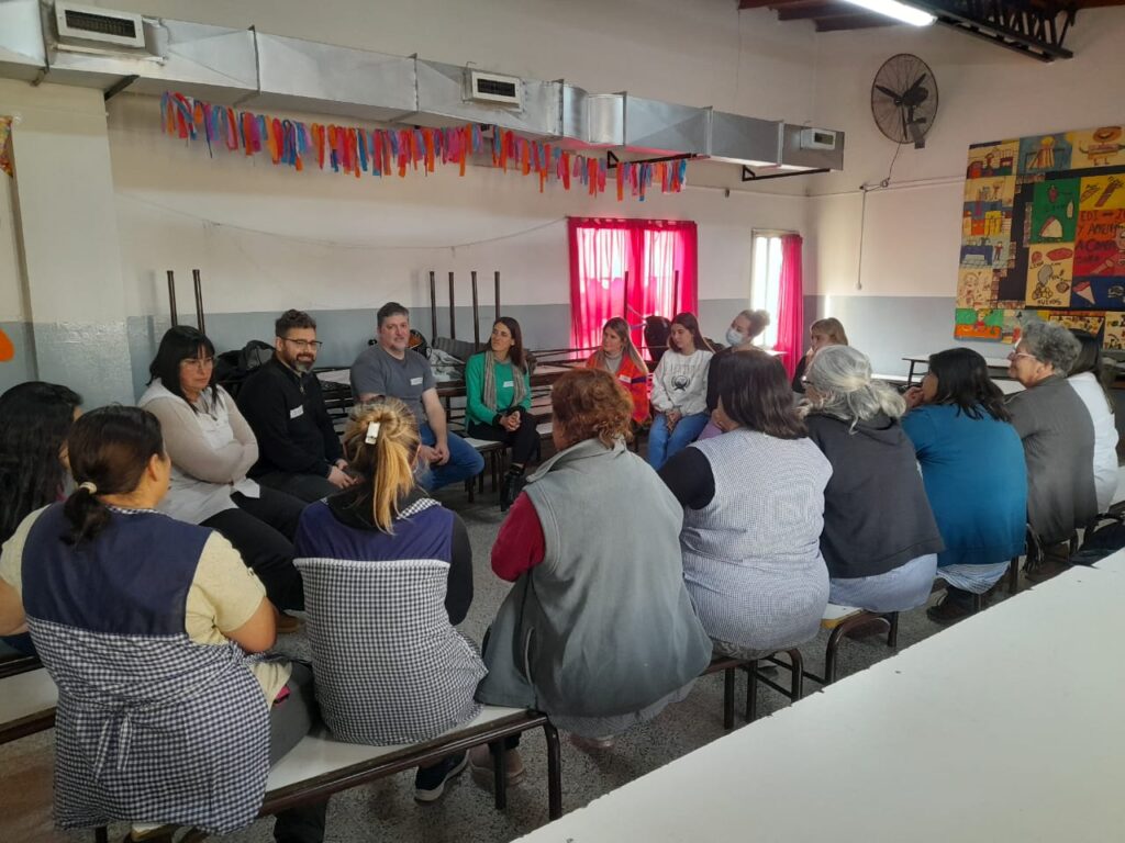 ENRIQUECEDOR ENCUENTRO PARA LA PROMOCIÓN DE UNA VIDA SALUDABLE DESDE LA ESCUELA