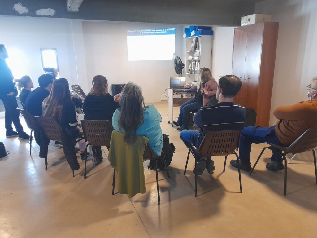 DIABETES: TEMA ABORDADO POR EQUIPOS DE SALUD