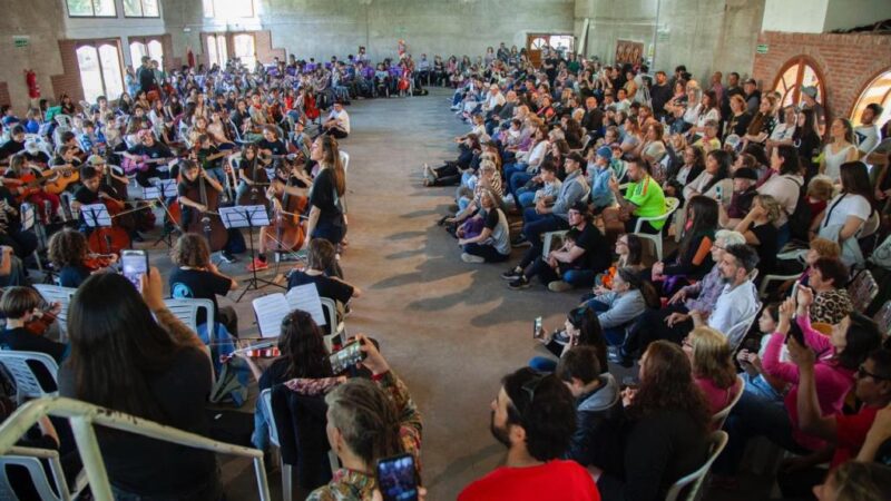 DESTACADA PRESENTACIÓN DEL ENCUENTRO DE ORQUESTAS ESCUELA INFANTO JUVENILES