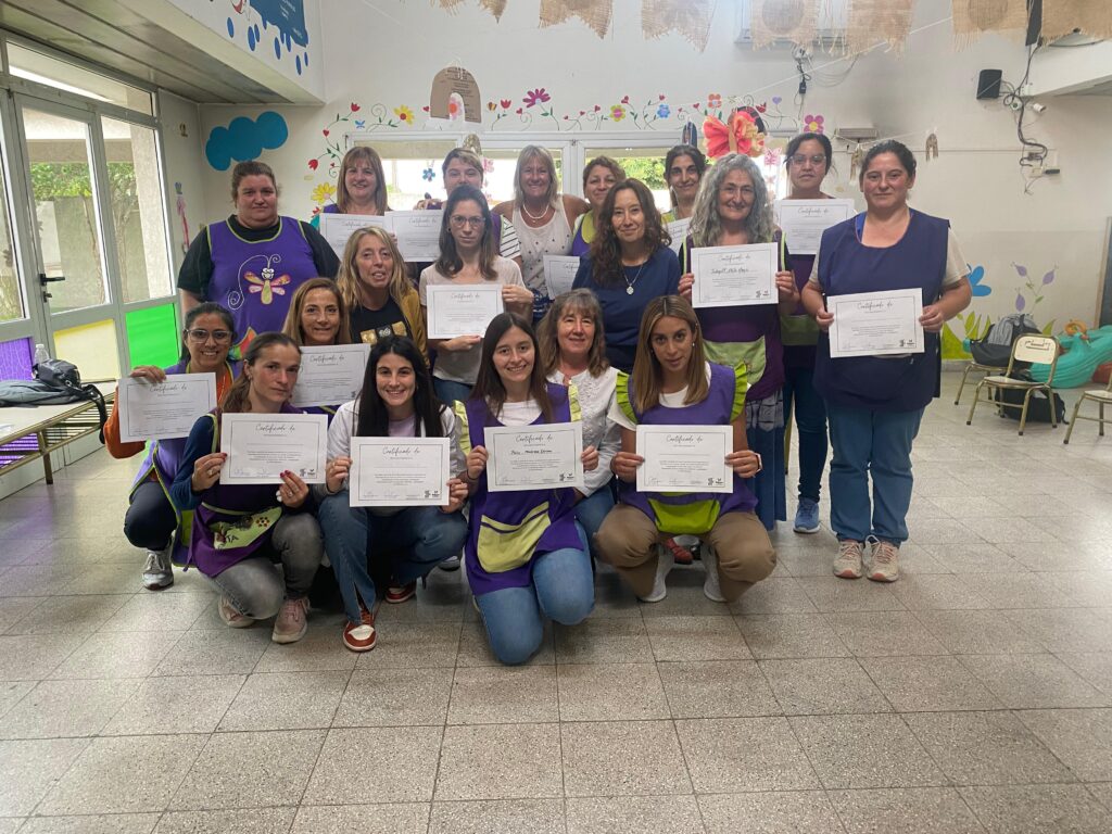 CURSO DE CAPACITACIÓN PARA DOCENTES DE JARDINES MATERNALES