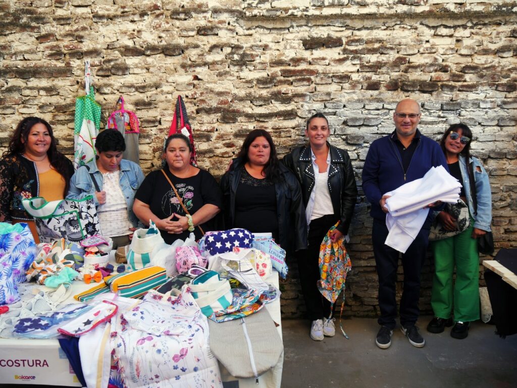 GRAN CIERRE AÑO EN EL CENTRO DE IMPULSO PRODUCTIVO Y SOCIAL CON ENTREGA DE CERTIFICADOS Y FERIA DE TALLERES