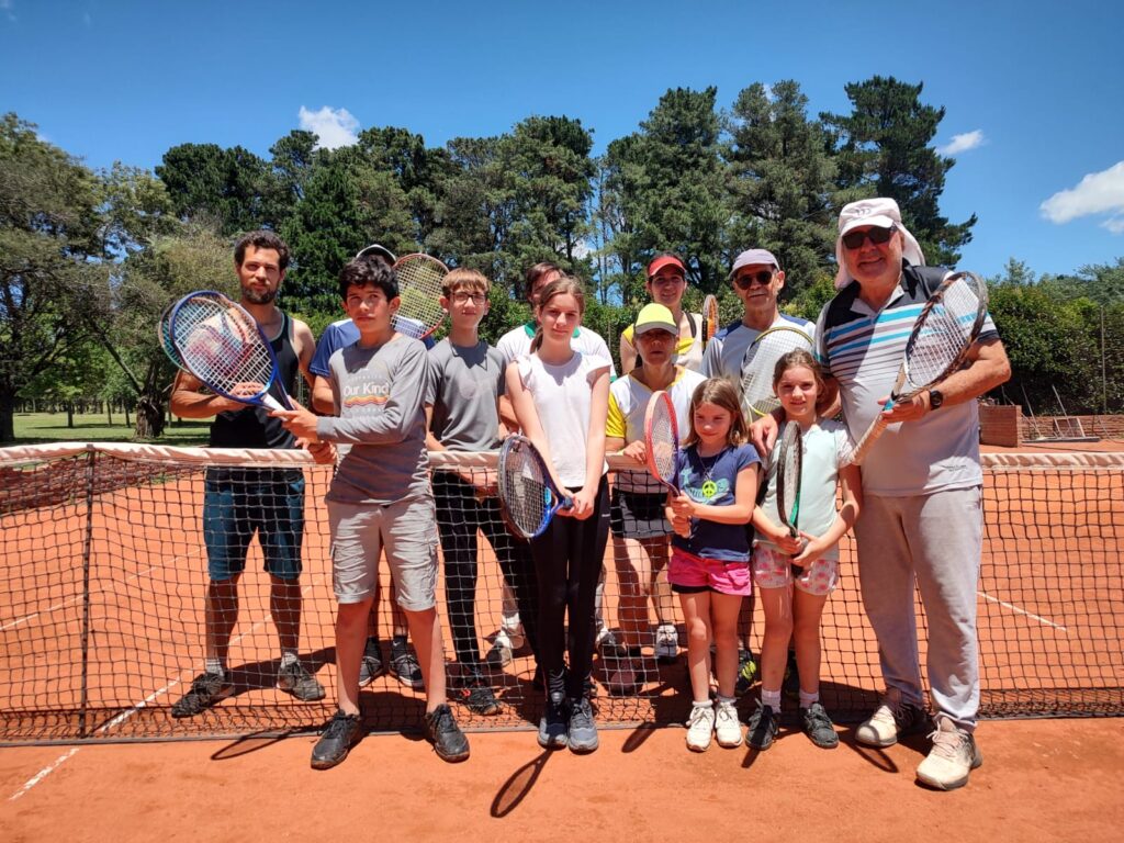 CULMINÓ SU TEMPORADA LA ESCUELA DE TENIS