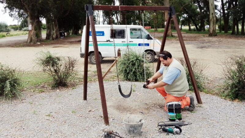 SE PONEN EN VALOR LOS JUEGOS INFANTILES EN EL CRUCE