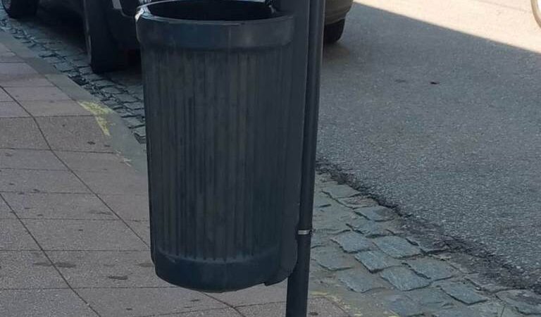 COLOCACIÓN DE CESTOS URBANOS