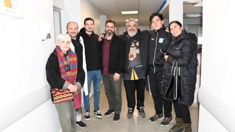 Descendientes del Dr Felipe A. Fossatti visitaron el hospital municipal