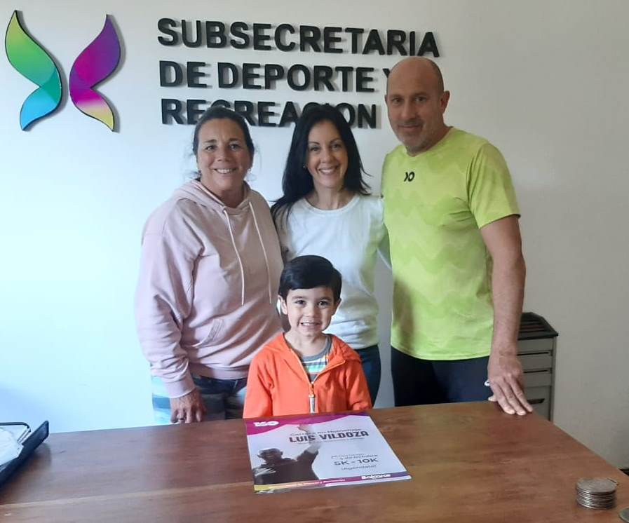 Detalles de la carrera homenaje a «Luis Vildoza»