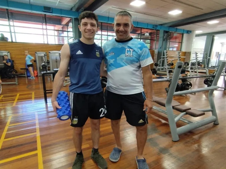 Ocantos y Arreguito representarán a Argentina en la copa de fútbol PC