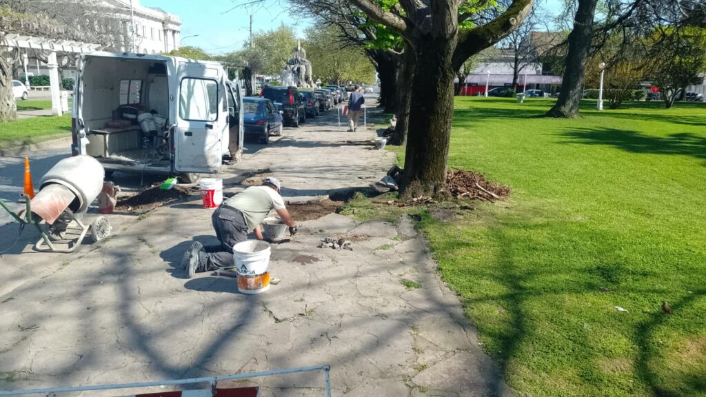 Continúan los trabajos de mejora en Plaza Libertad