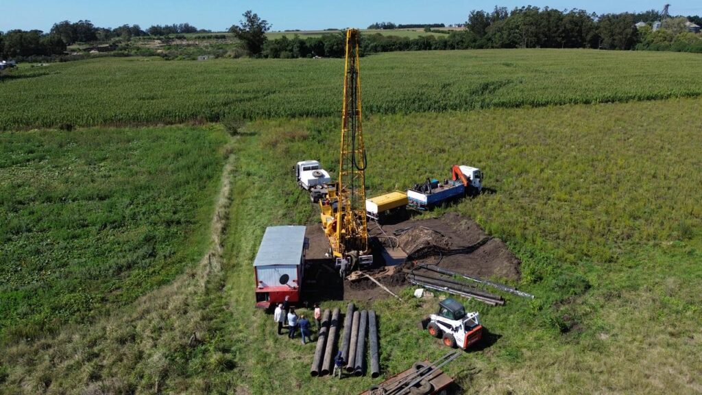 Nuevo pozo de agua y pedido de uso racional del servicio