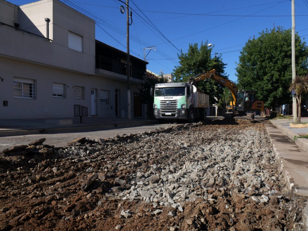 Comenzó el desmontaje del pavimento de la calle 22