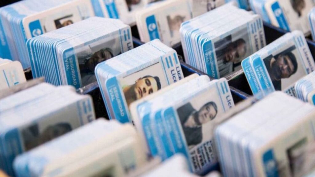 Se recuerdan los requisitos para tramitar la licencia de conducir