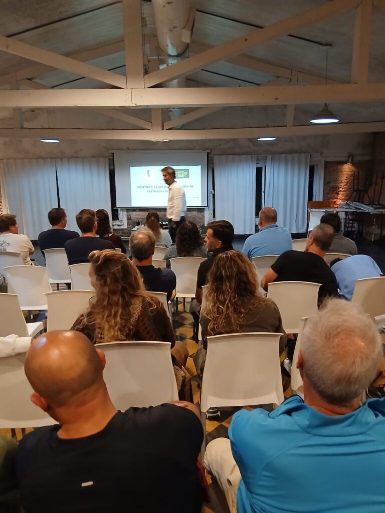 Capacitación para dirigentes deportivos