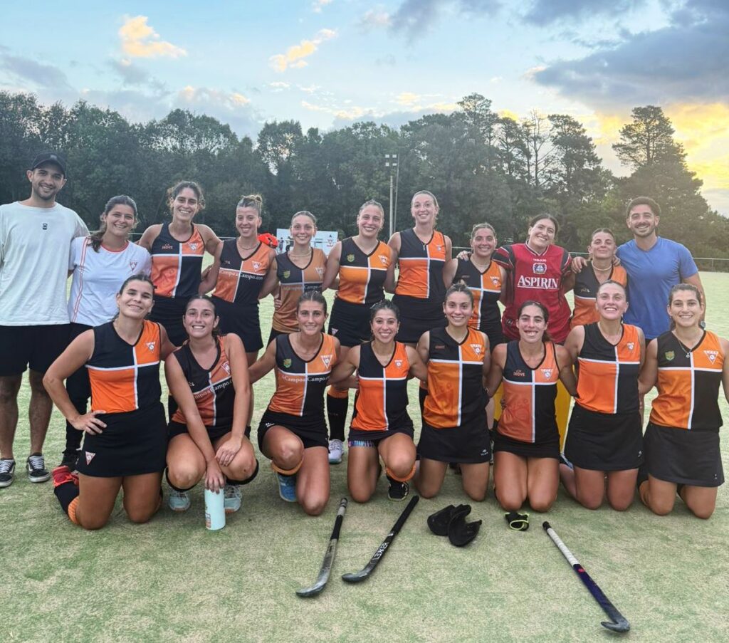 Destacada actuación de Campo de Pato en hockey