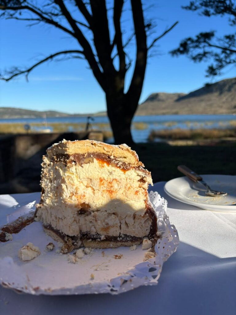 Balcarce mostró sus atractivos turísticos y gastronómicos en «Paraíso Natural»