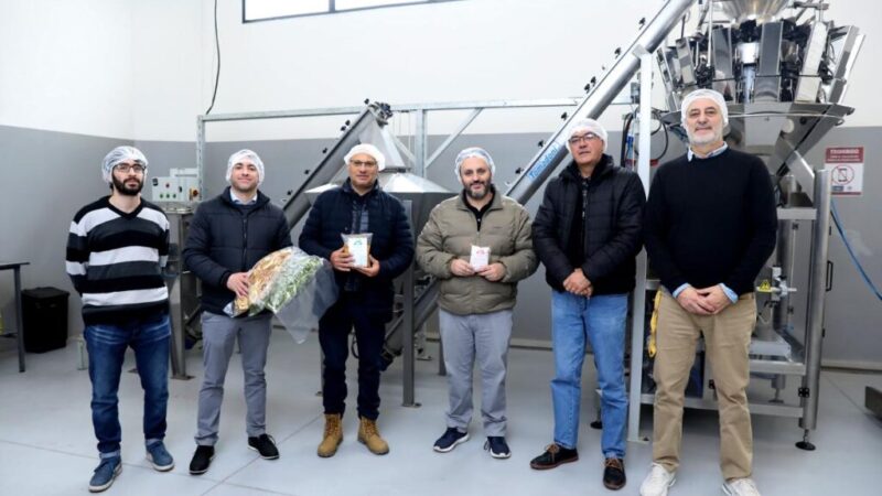 Reino recorrió la planta de alimentos de la Universidad Nacional de La Plata