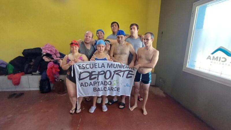 Balcarce fue sede de un encuentro regional de natación adaptada