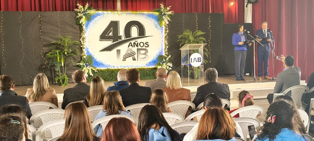 El instituto Adventista Balcarce celebró sus 40 años de trayectoria